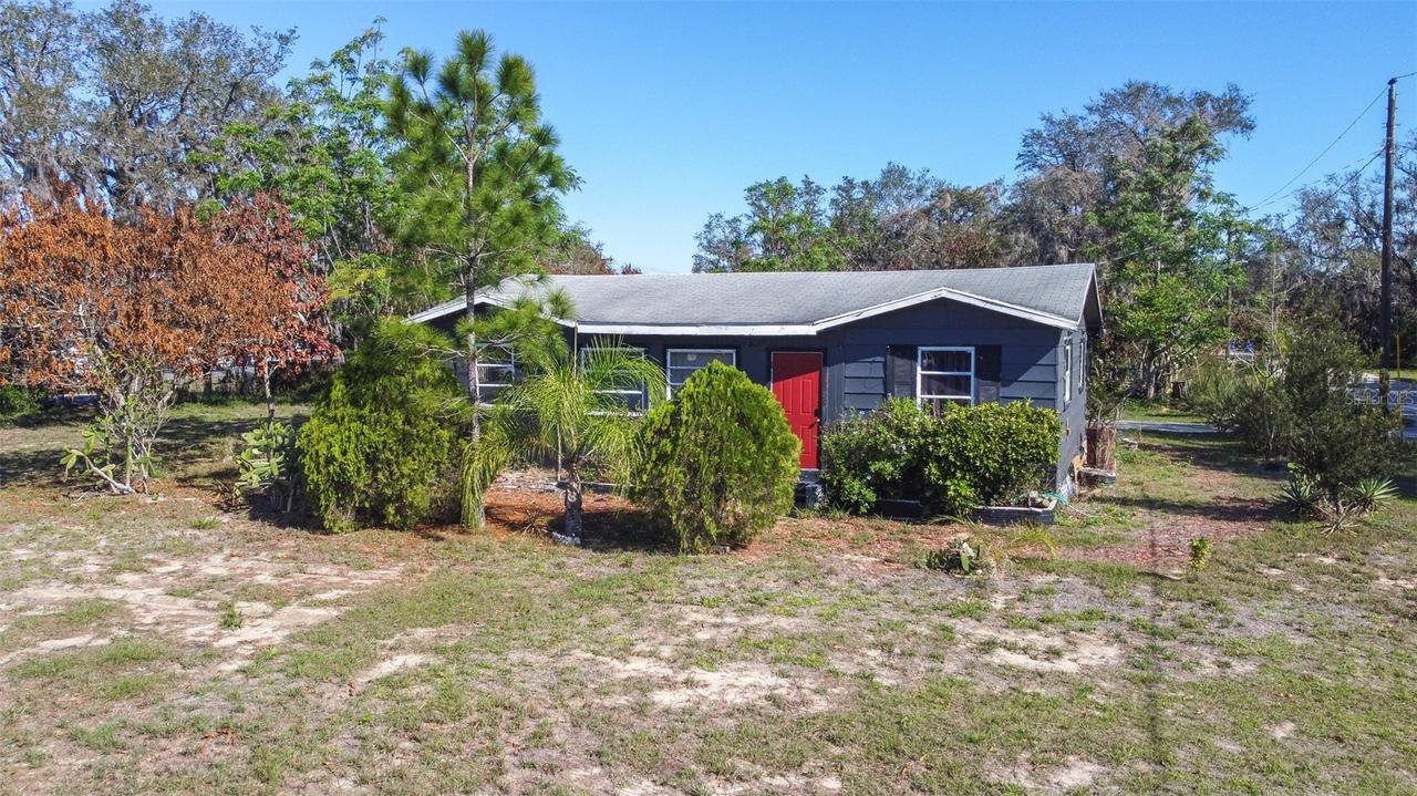 3726 Kenilworth Blvd., Sebring, FL 33870