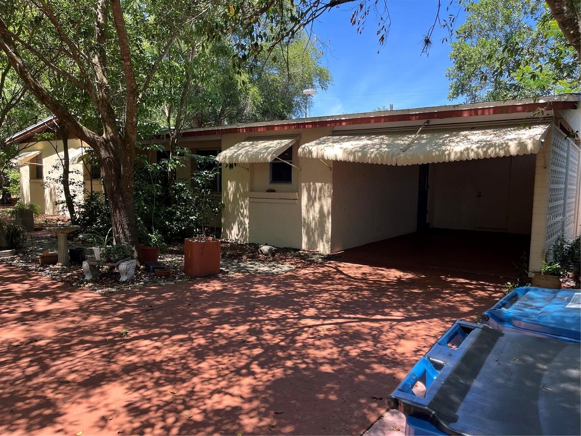 218 E Palmetto St., Davenport, FL 33837