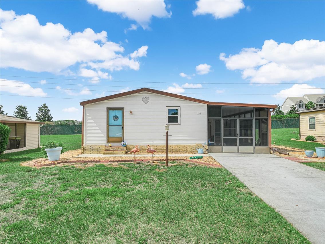 124 Kensington Park Dr., Davenport, FL 33897