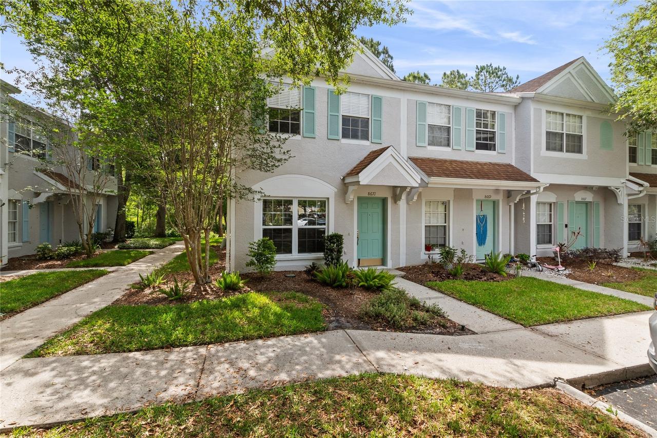 8671 Hunters Key Cir., Tampa, FL 33647
