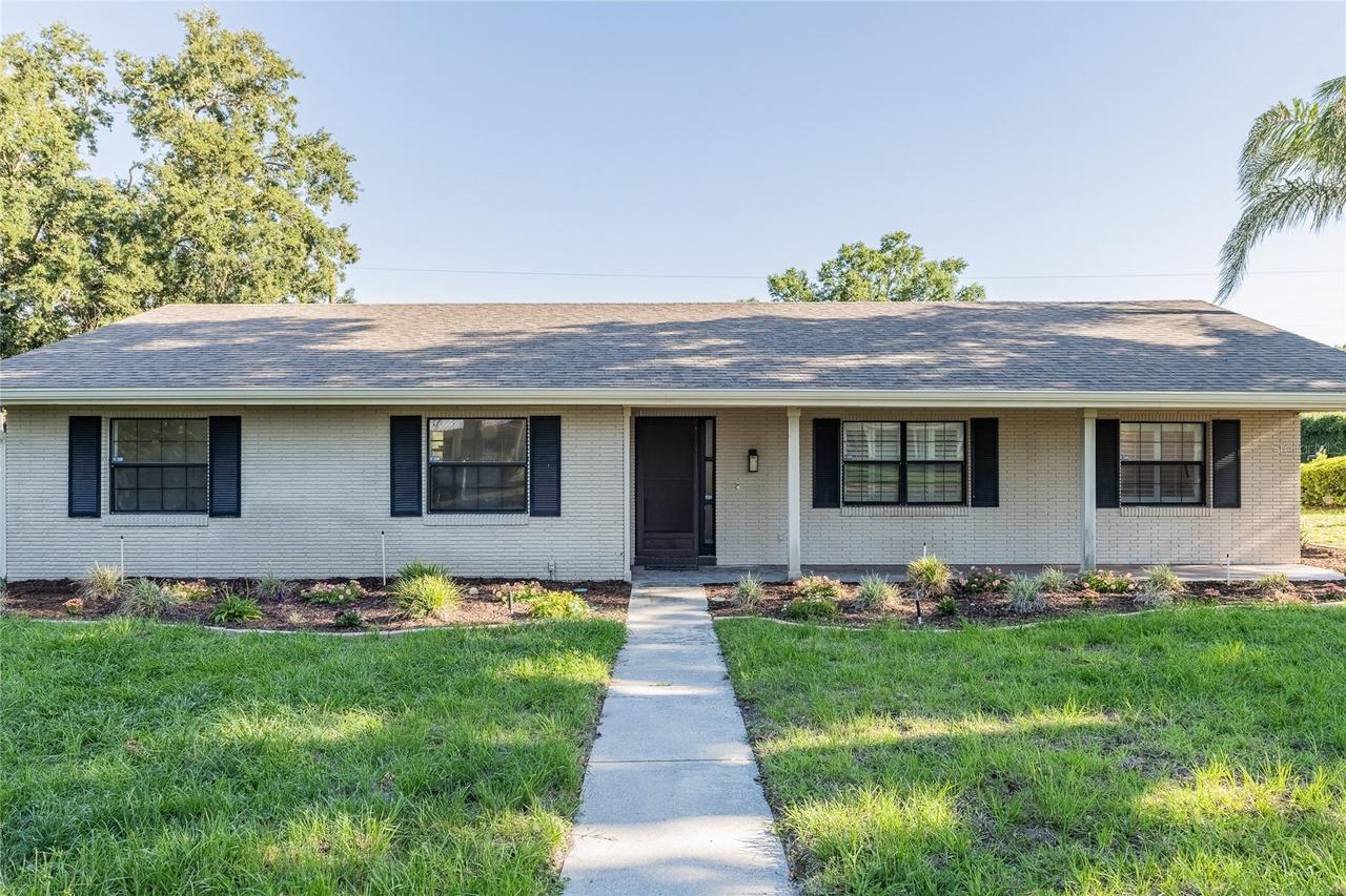 58 Lake Link Cir., Winter Haven, FL 33884
