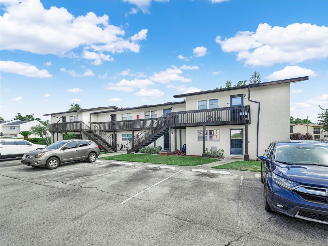 900 Avenue Z #D6, Winter Haven, FL 33880