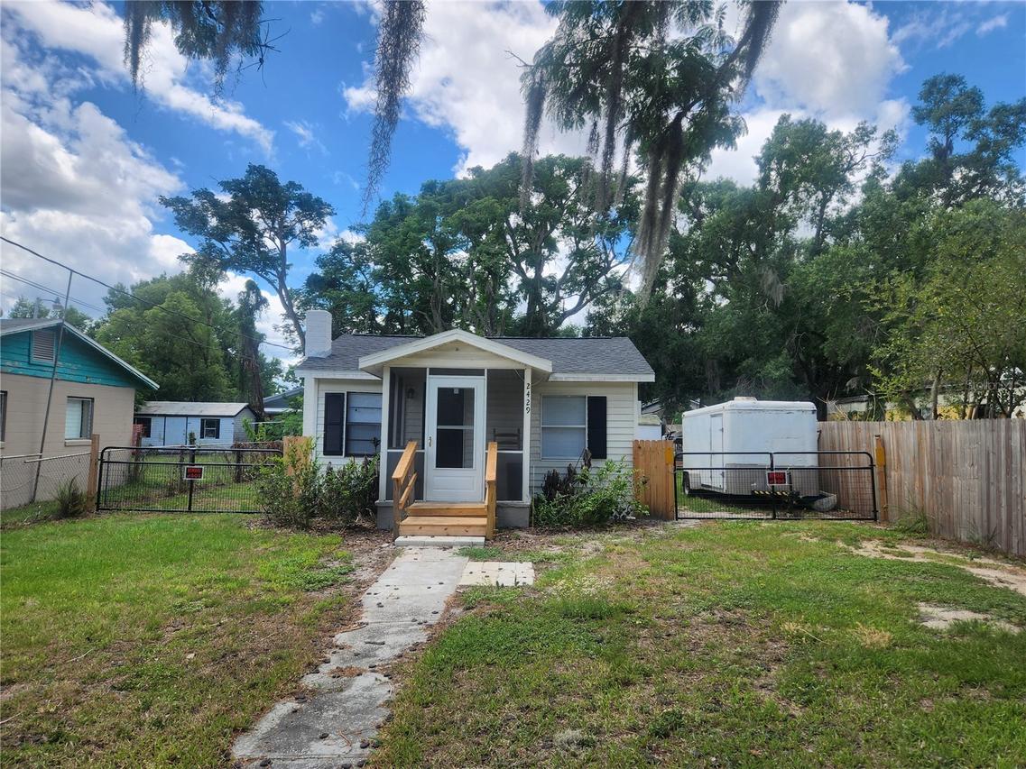 2429 Lakeview St., Lakeland, FL 33801