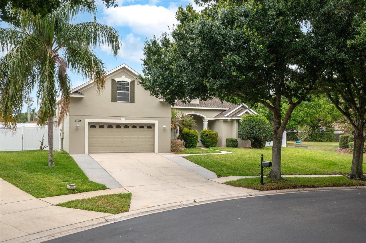 139 Costa Loop, Auburndale, FL 33823