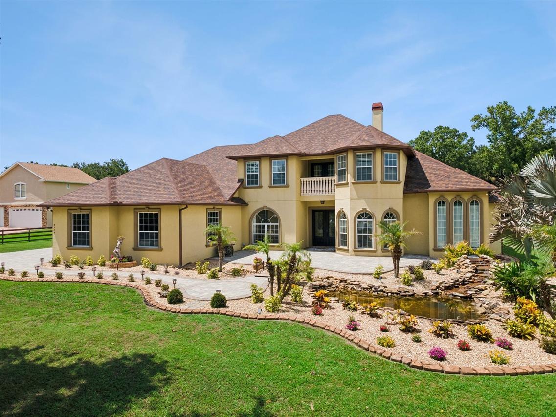 4524 Stone Wall Ln., Plant City, FL 33567