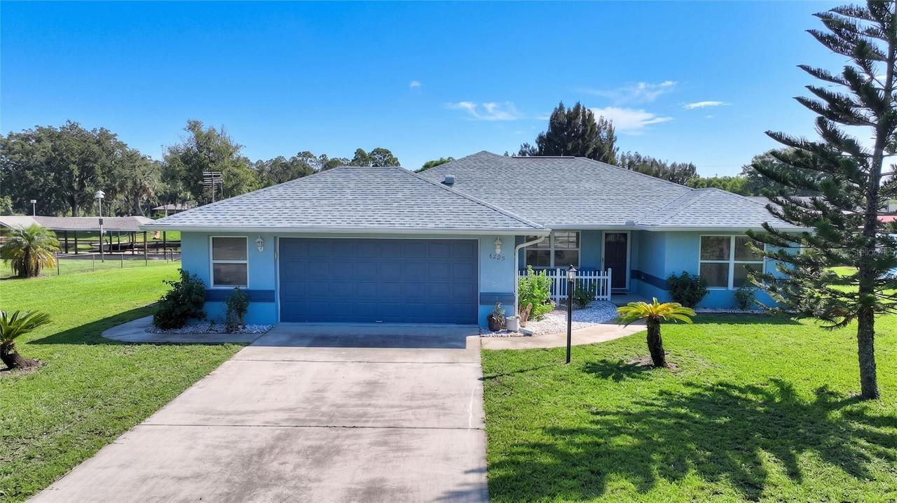 6225 Amaryllis Dr., Indian Lake Estates, FL 33855