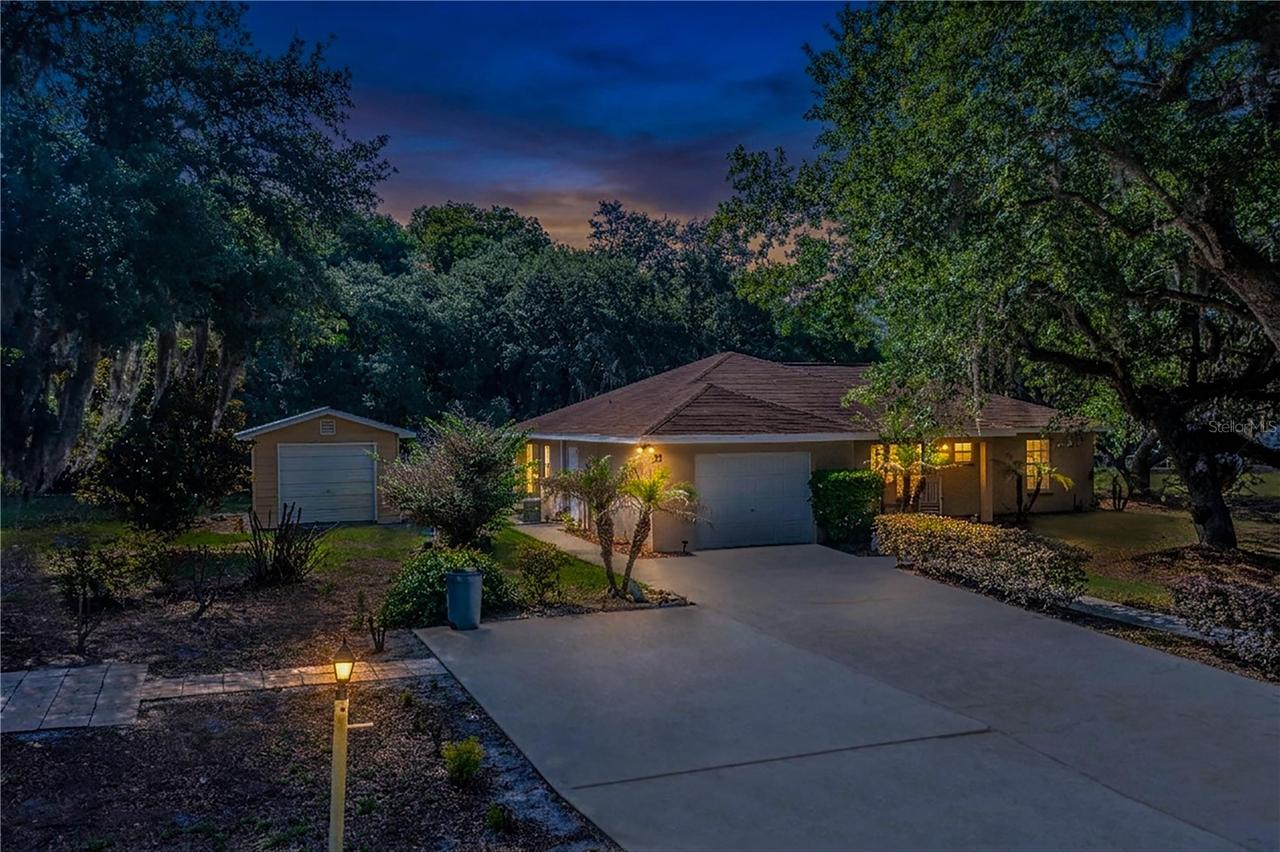 33 Pinewood Dr., Haines City, FL 33844