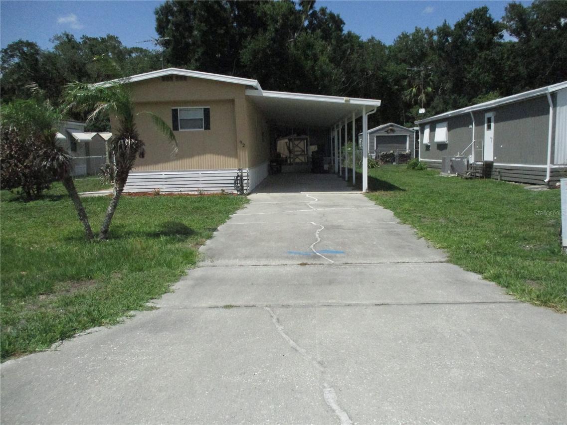 92 Rosalie Oaks Blvd., Lake Wales, FL 33898