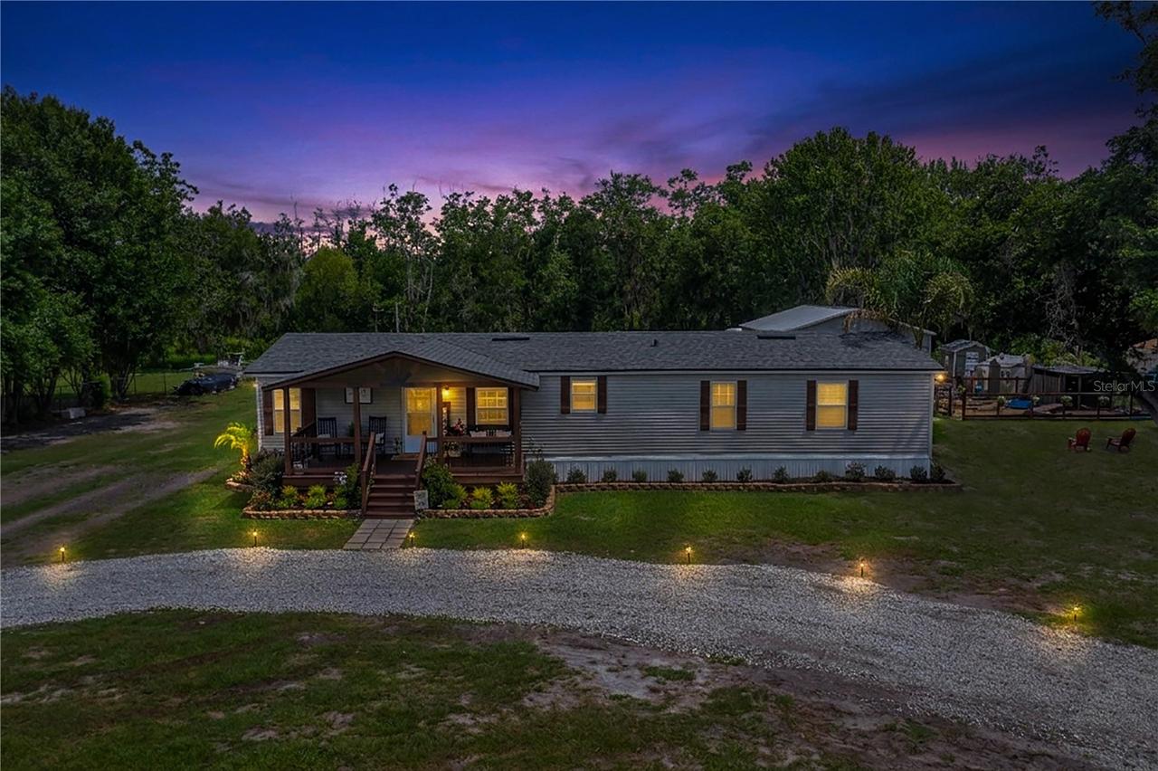 2236 1/2 Ellie Rd., Auburndale, FL 33823
