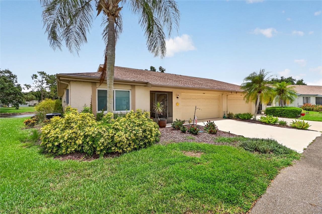 2106 Harringay St. #451, Sun City Center, FL 33573