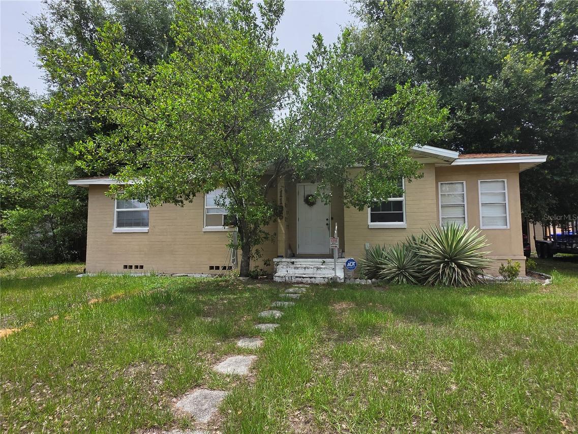 1135 W Greenwood St., Lakeland, FL 33815