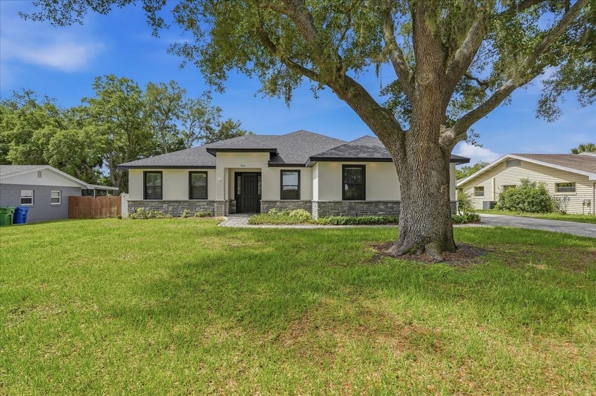 980 Wedgewood Dr Se, Winter Haven, FL 33880