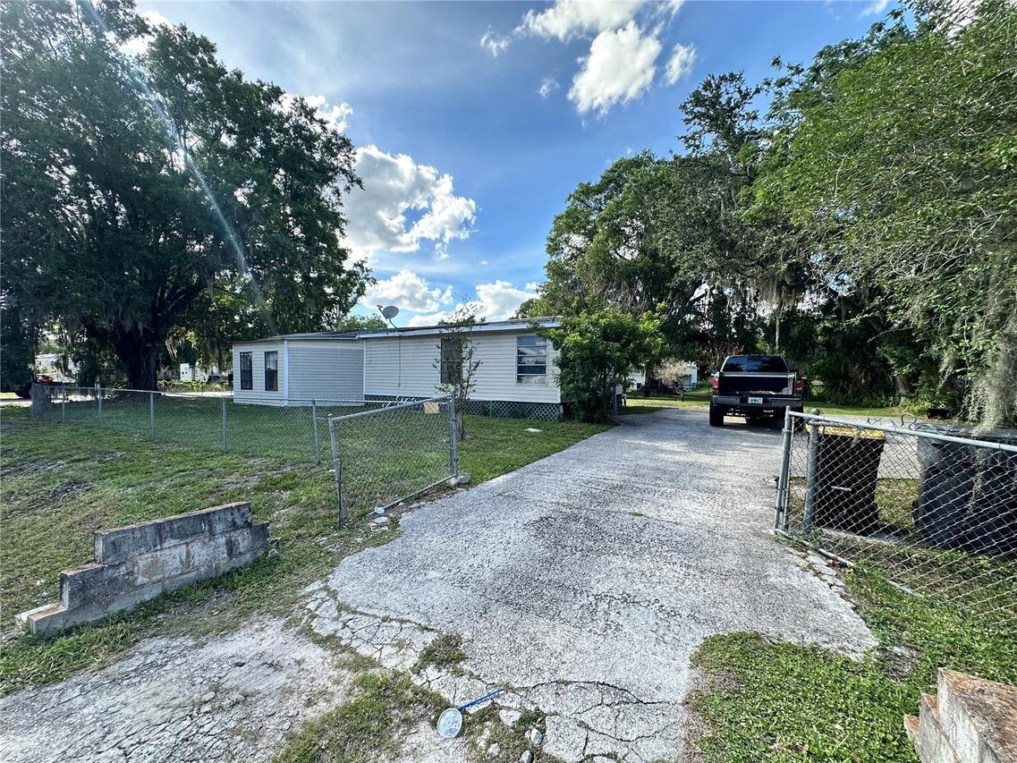 3818 Ethel Ave., Auburndale, FL 33823
