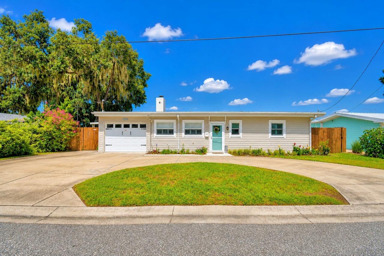1620 17th St., Winter Haven, FL 33881
