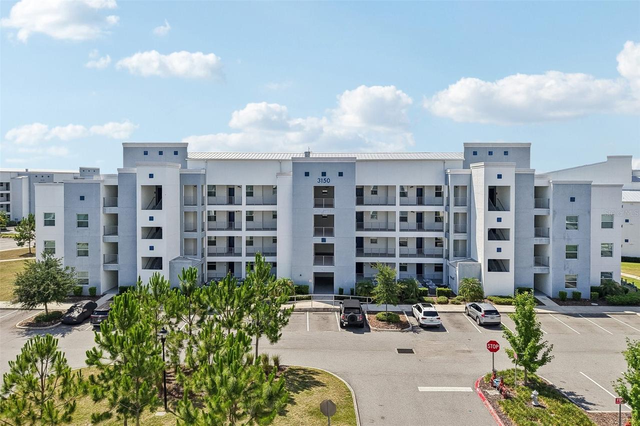 3150 Paradox Cir. #405, Kissimmee, FL 34746