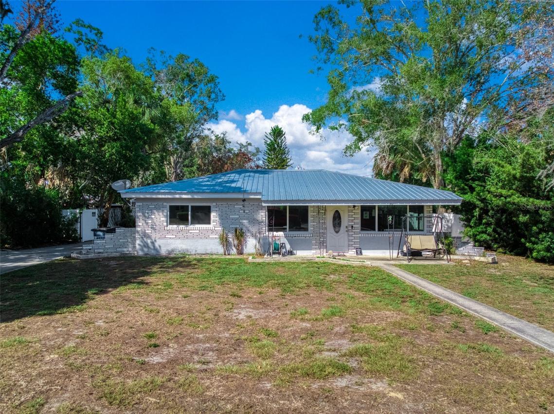 1018 Bellevue Ave., Sebring, FL 33870