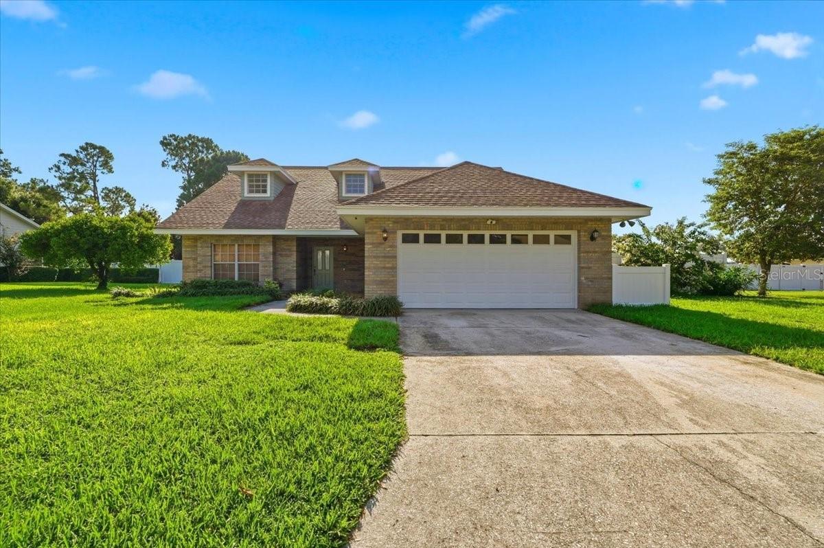 814 Carlton Ct., Winter Haven, FL 33884