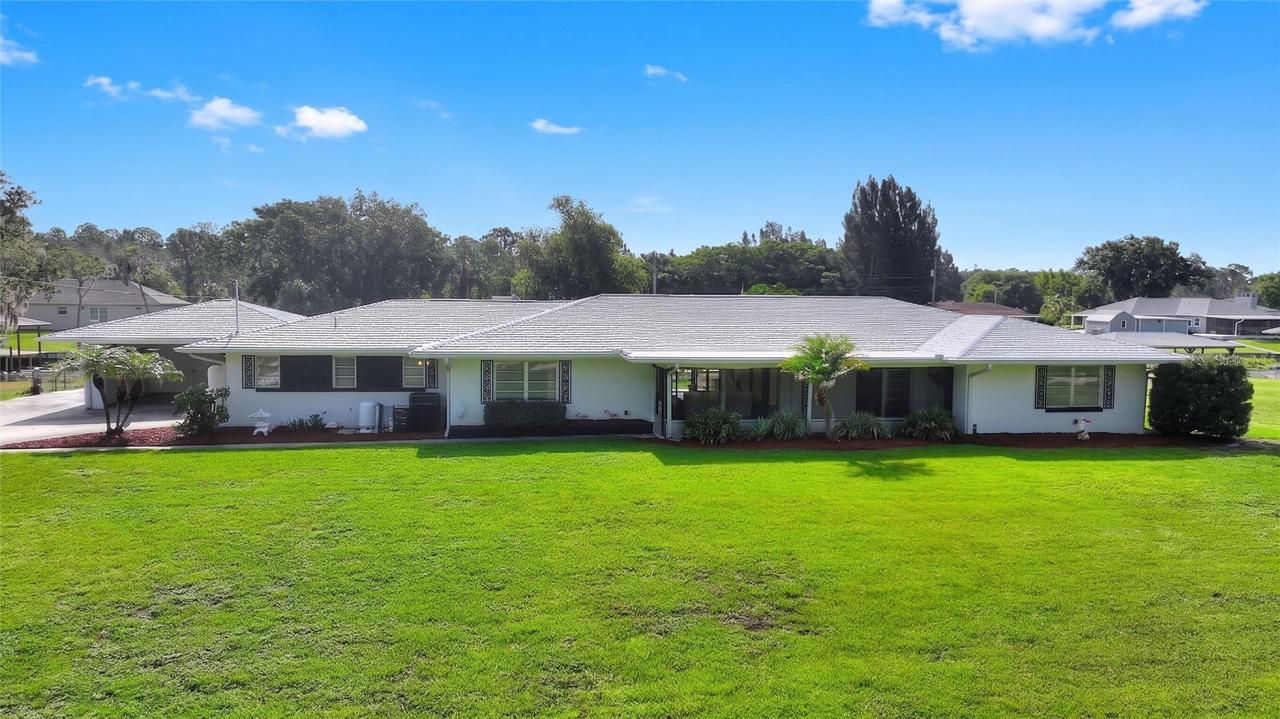 6197 Amaryllis Dr., Indian Lake Estates, FL 33855