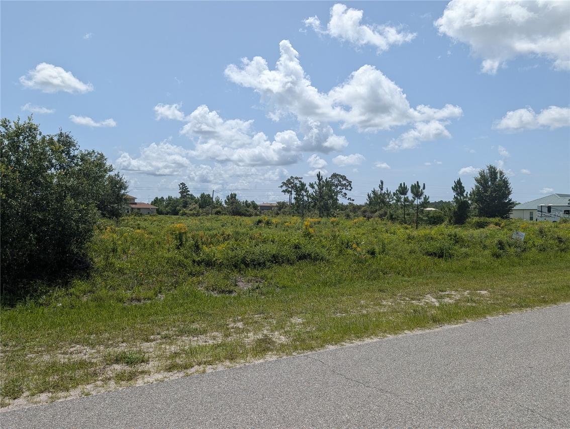 96 Desoto Ave., Indian Lake Estates, FL 33855