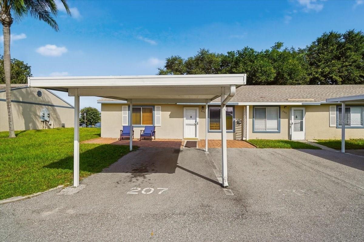 207 Winter Ridge Blvd. #4, Winter Haven, FL 33881