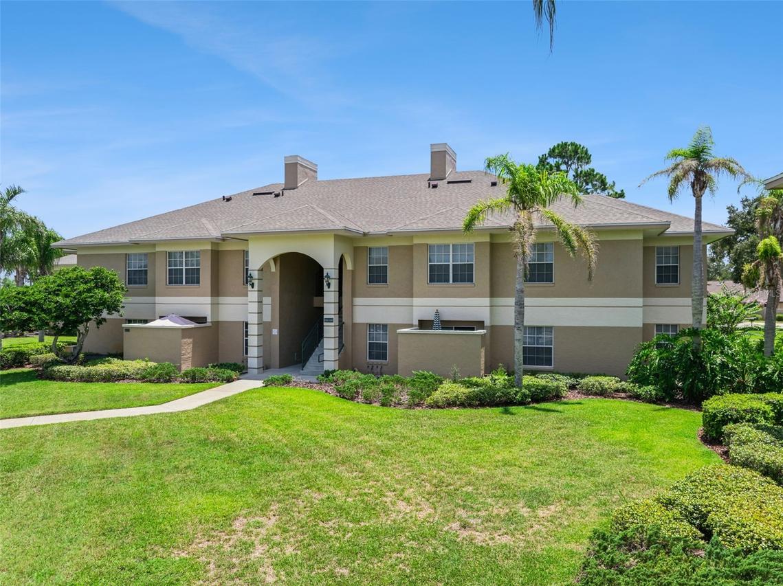 1502 Eagle Pond Dr. #15, Winter Haven, FL 33884