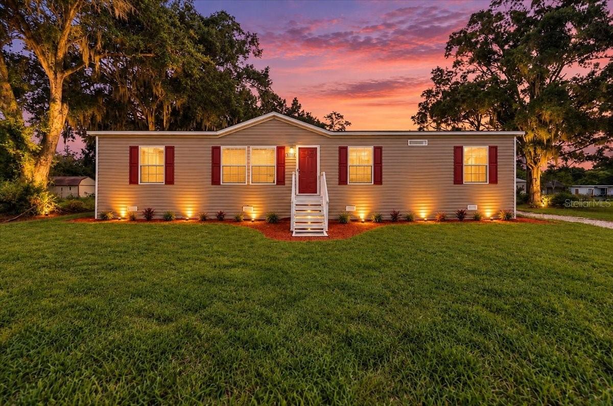 3316 Oakland Rd., Lakeland, FL 33801