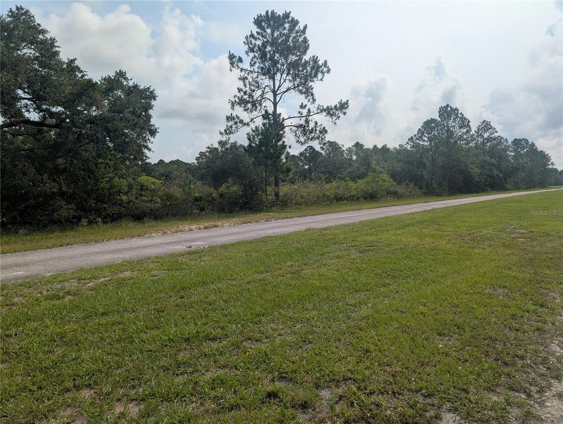 810 Palm Ave., Indian Lake Estates, FL 33855