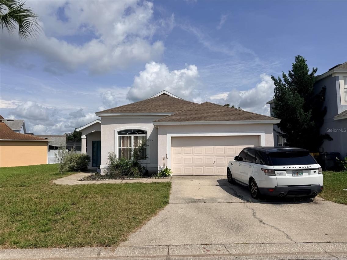 719 Corvina Dr., Davenport, FL 33897
