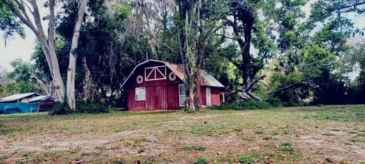 564 SW Oak Ave., Sebring, FL 33870