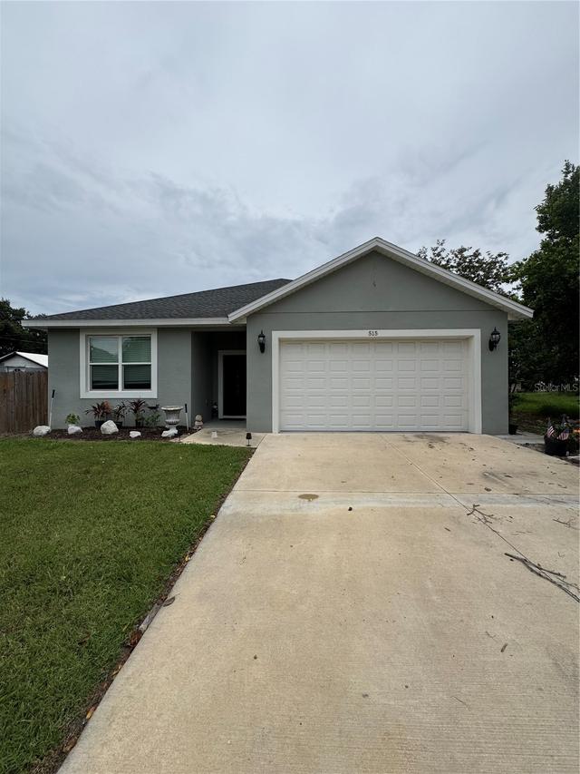 515 5th St., Dundee, FL 33838