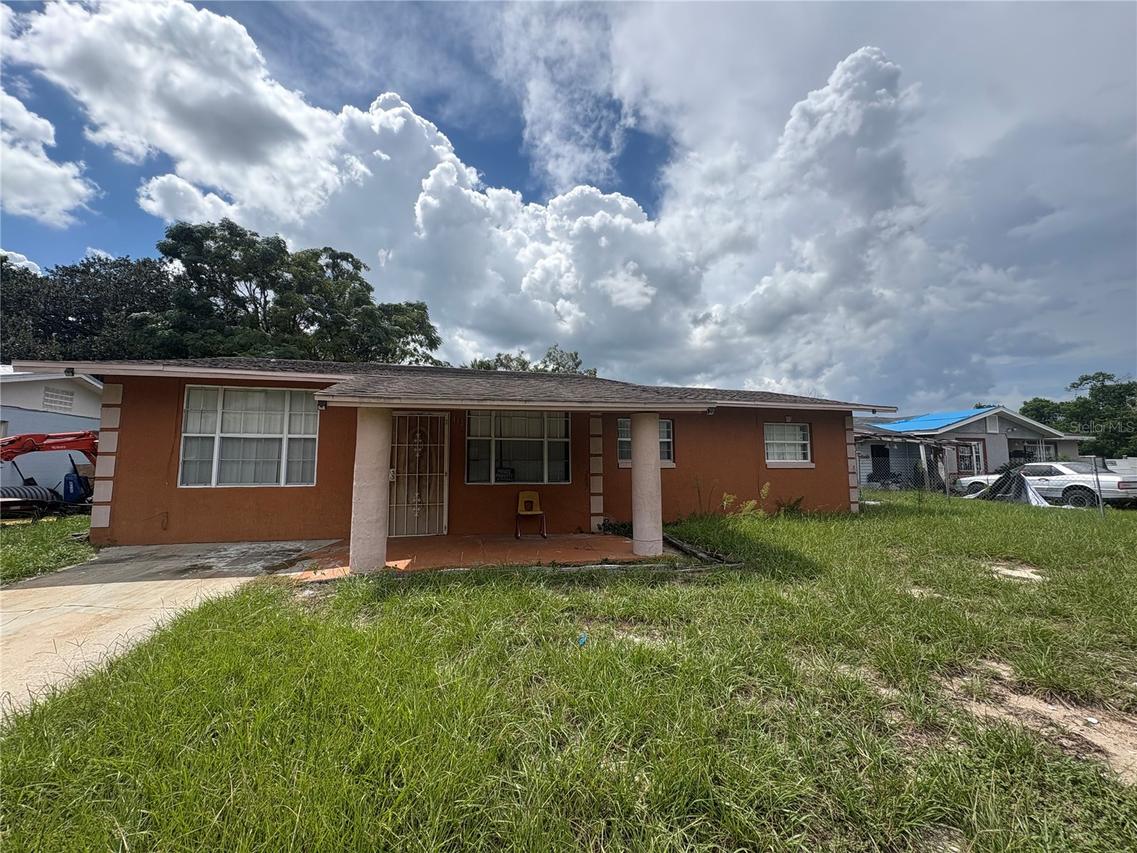 465 Austin St., Lake Wales, FL 33853