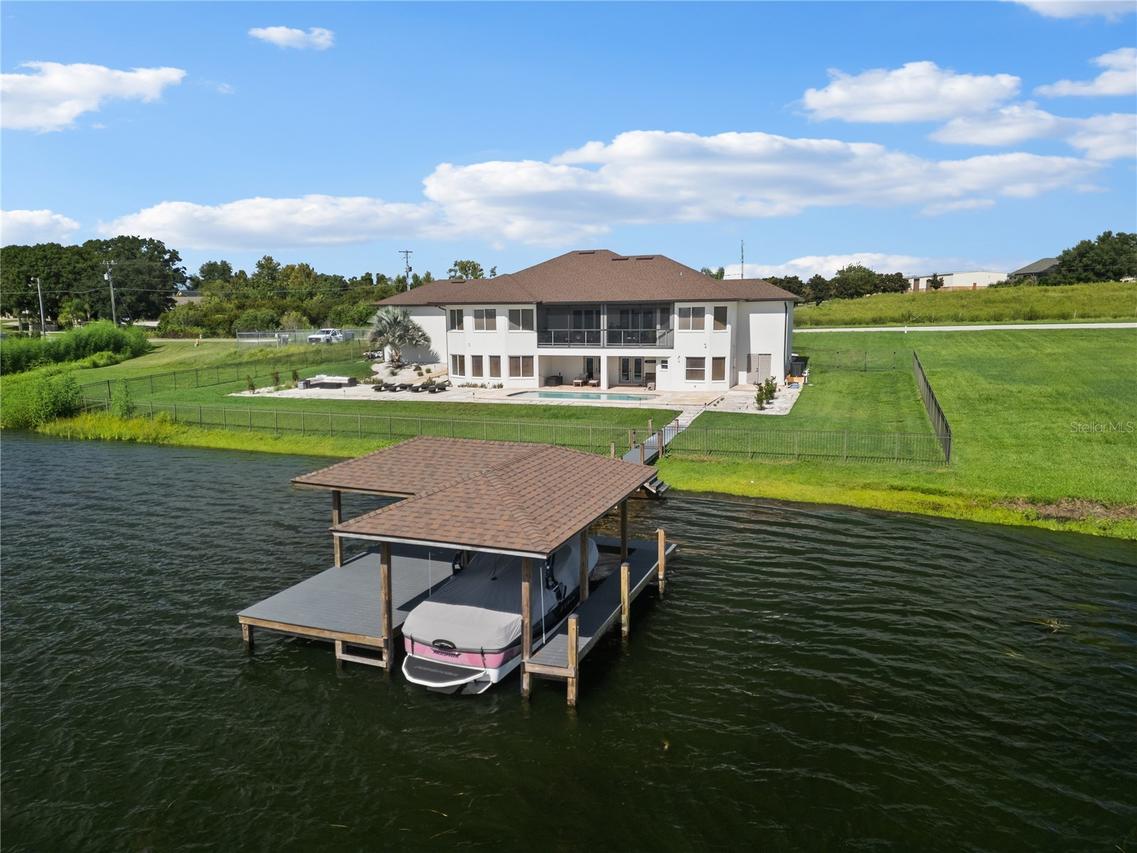 5911 Old Berkley Rd., Auburndale, FL 33823