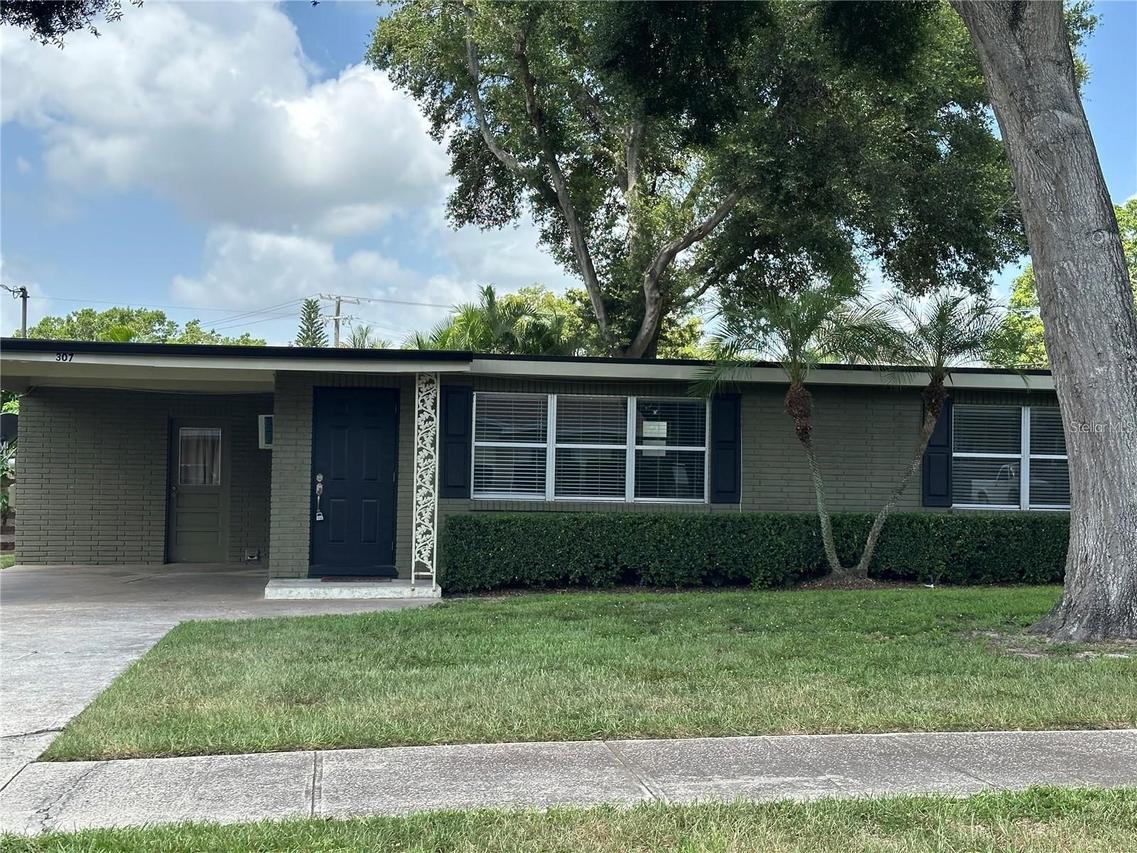 307 Bay St., Auburndale, FL 33823
