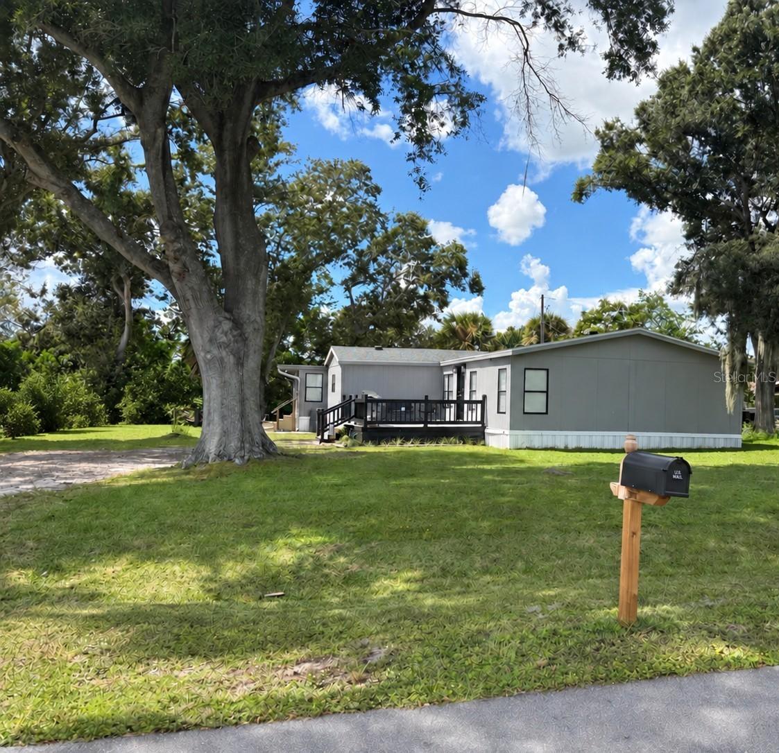 5707 E Lake Fox Dr., Winter Haven, FL 33884