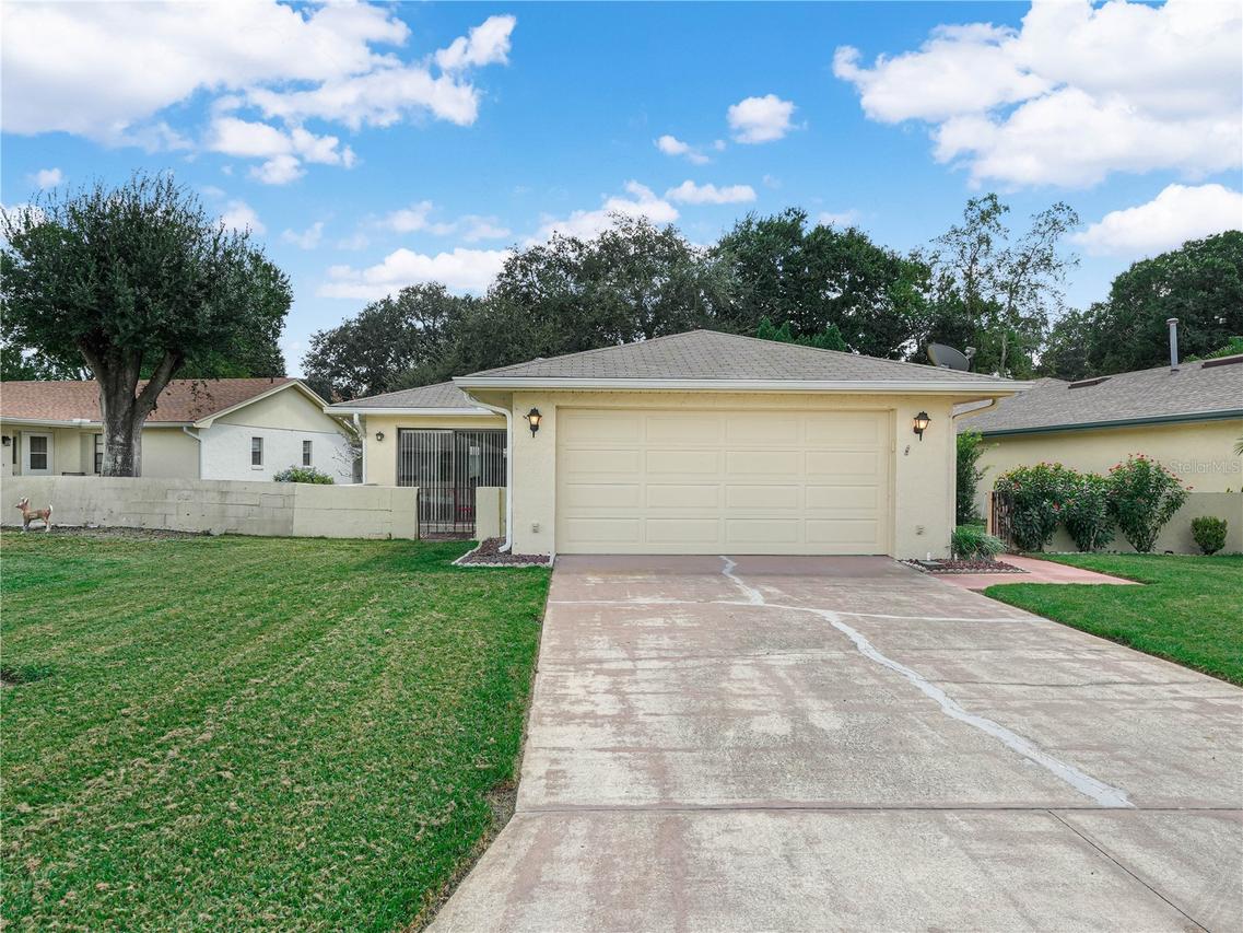617 Wexford Ct., Winter Haven, FL 33884