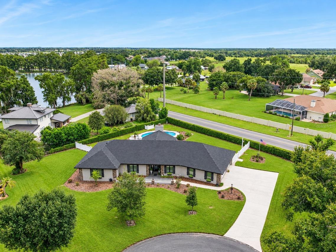 37 Lake Eloise Ln., Winter Haven, FL 33884