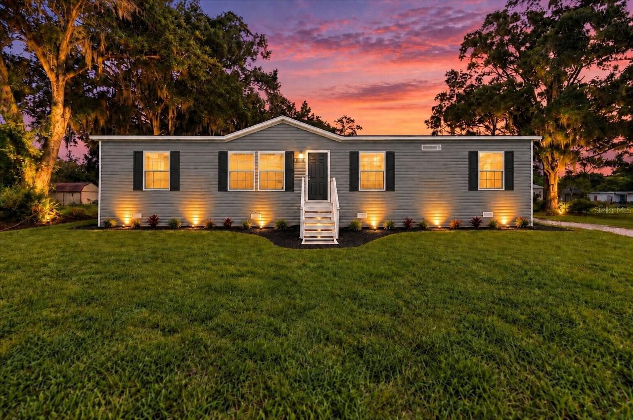 1228 Sparton Ave., Port Orange, FL 32127