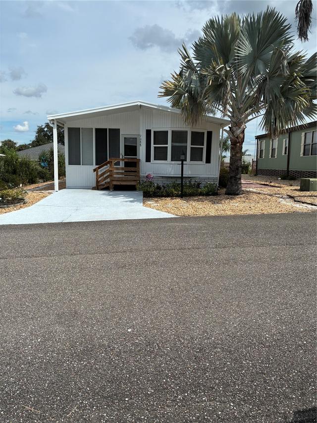 7088 Tamarind Dr., Lake Wales, FL 33898