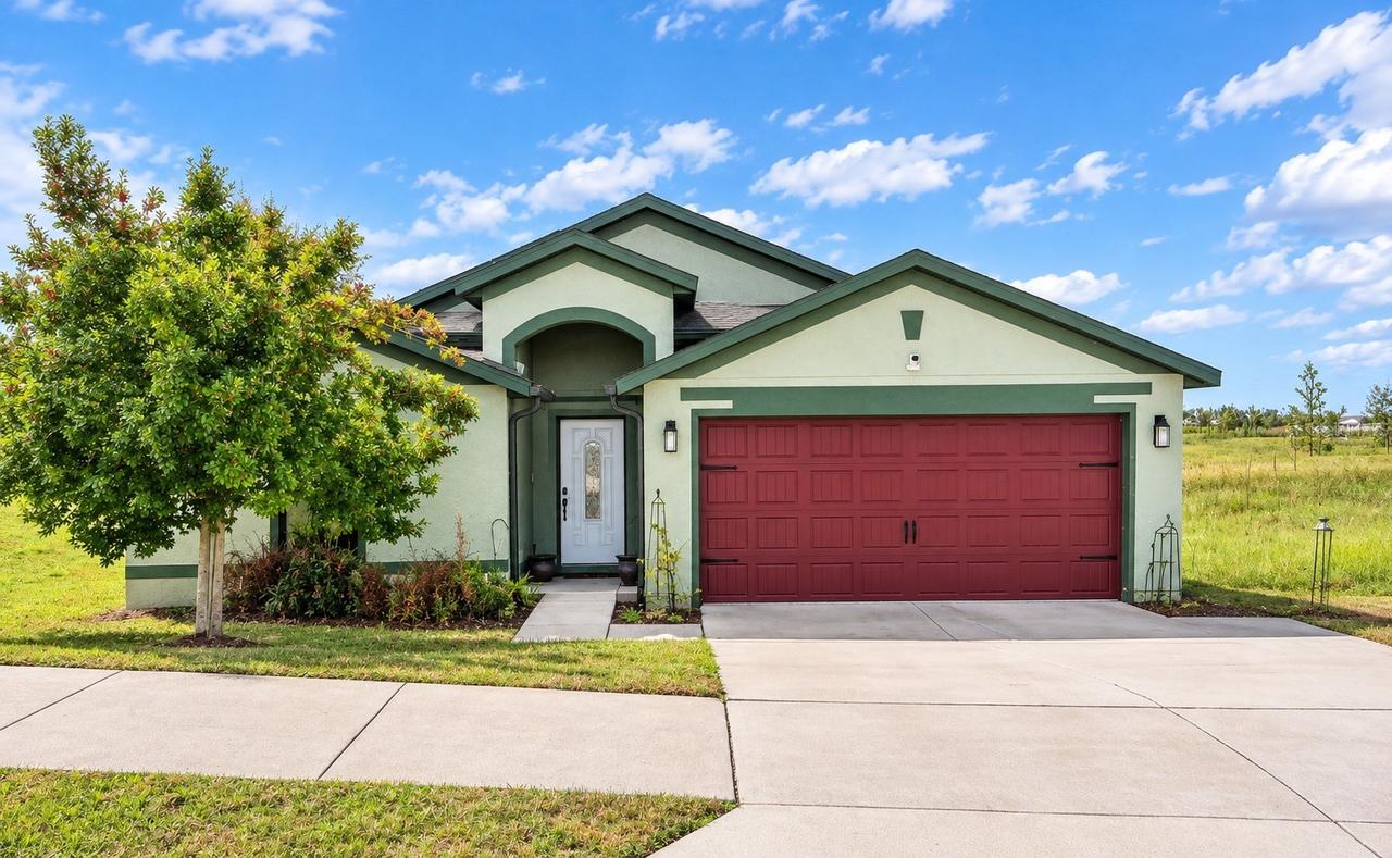 414 Miles Blvd., Dundee, FL 33838
