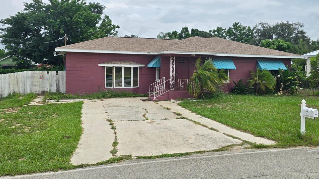 311 E Walnut St., Avon Park, FL 33825