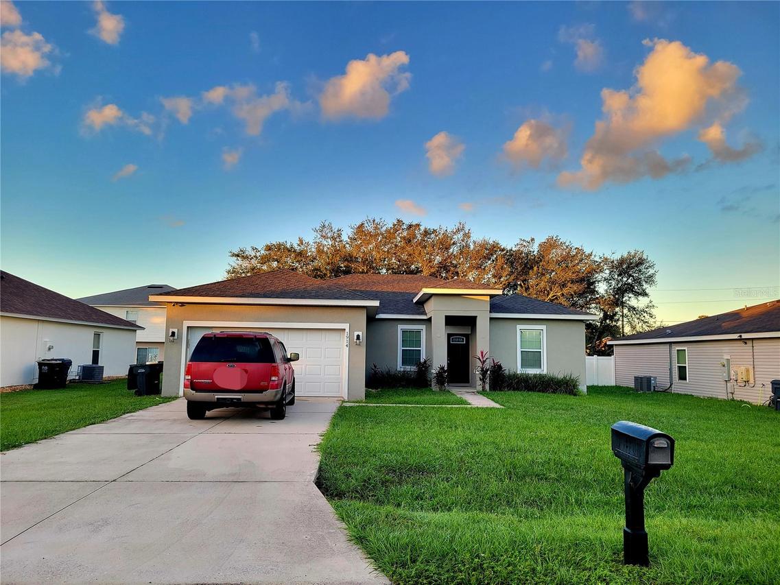 1914 Manatee Ln., Poinciana, FL 34759