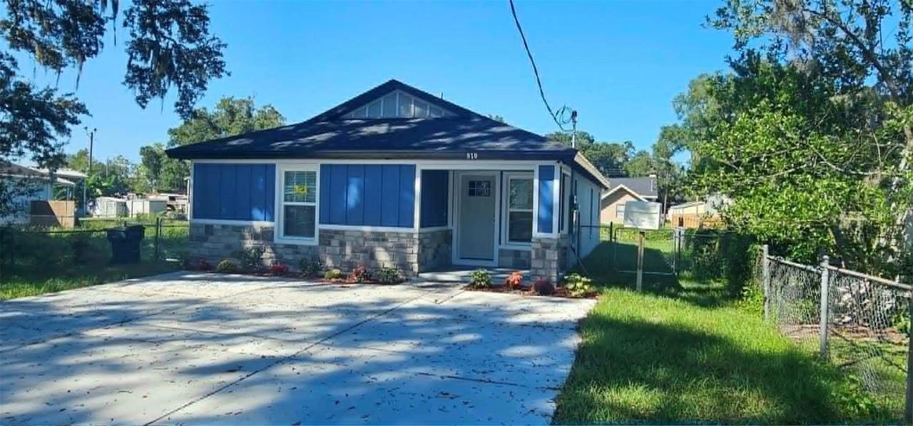 810 Edith, Lakeland, FL 33815