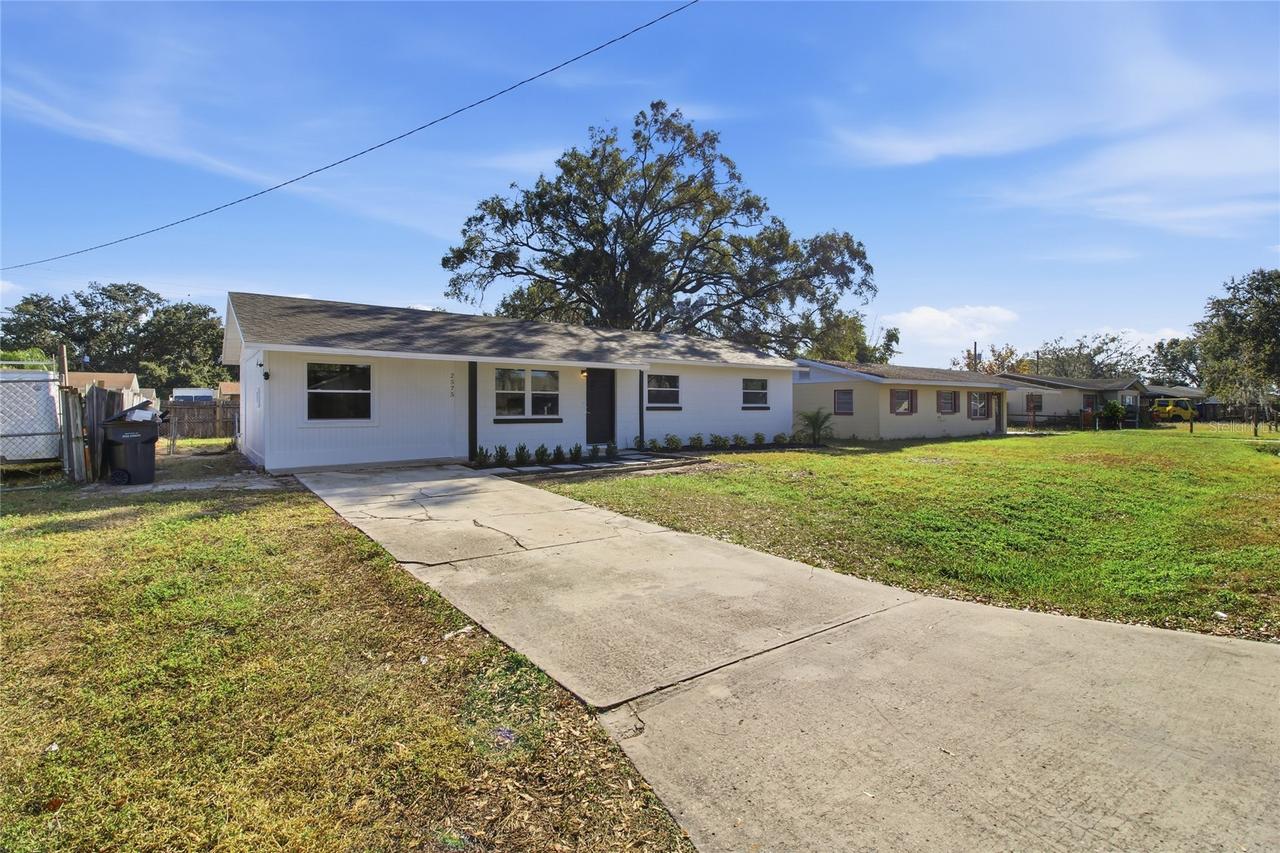 2575 Edmond Cir., Auburndale, FL 33823
