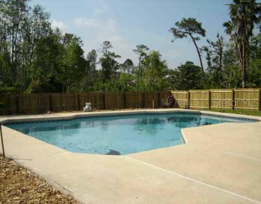 1090 Shaffer Tr., Oviedo, FL 32765