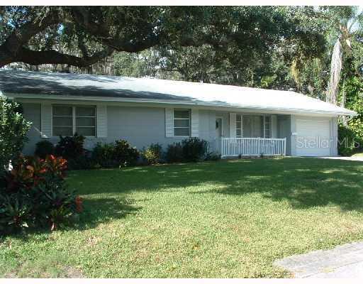 6 S Holiday Ln., Titusville, FL 32796