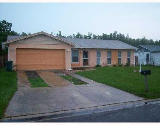 98 Zacalo Way, Kissimmee, FL 34743