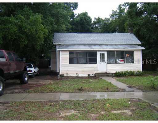 618 E Citrus Ave., Eustis, FL 32726