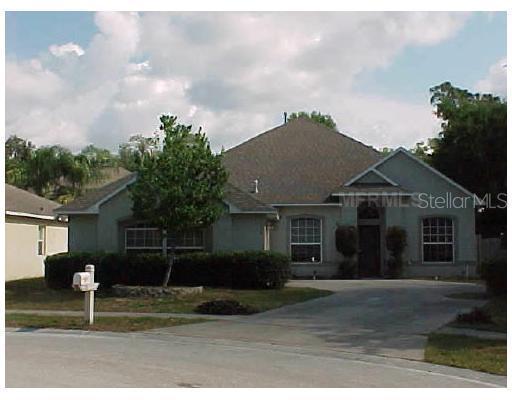 733 June Lake Ln., Brandon, FL 33510