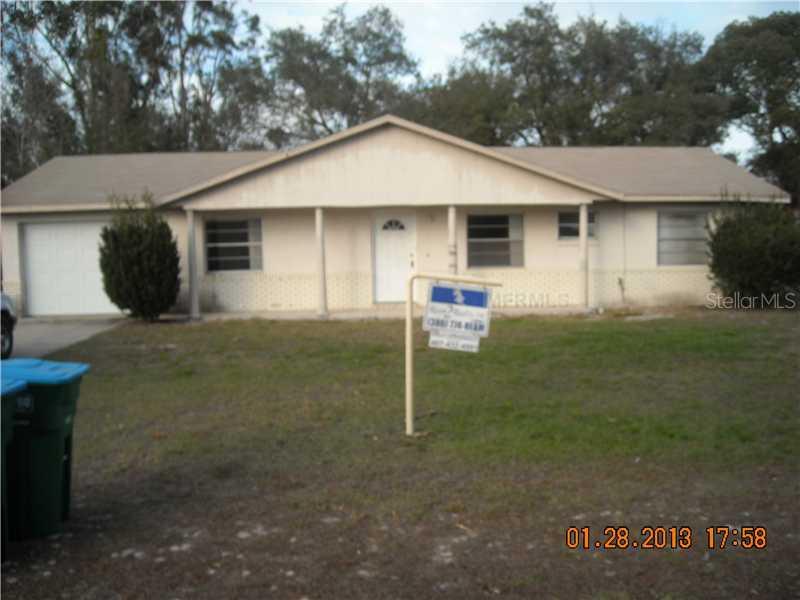 1570 Lavilla St., Deltona, FL 32725