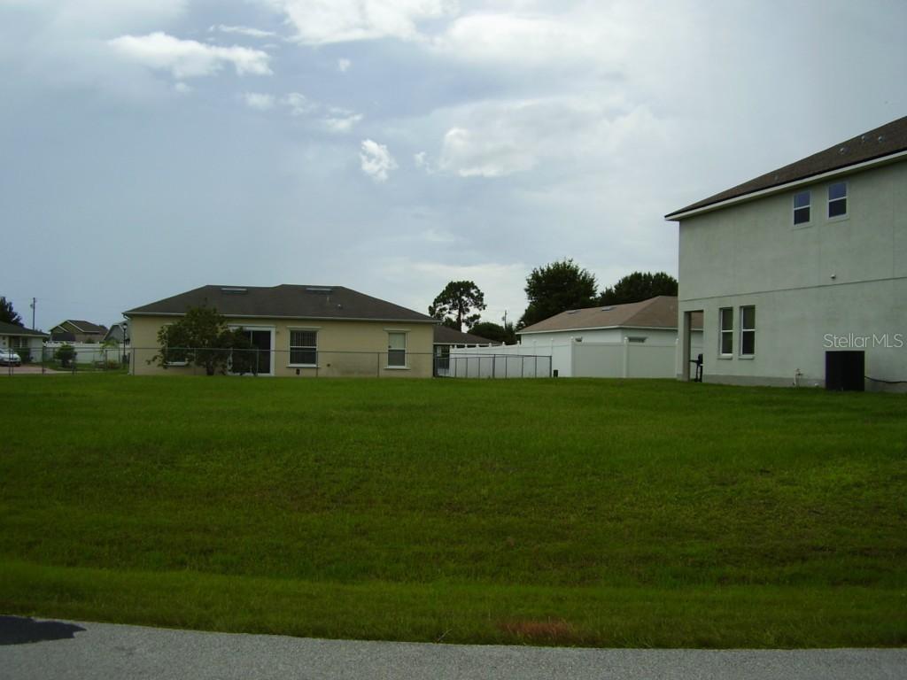 Dundee Dr., Kissimmee, FL 34759